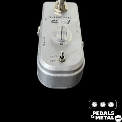 AZOR AP-307 The Noise Gate Pedal Mini Guitar Effect Pedal 2 Modes - X15005 image 2