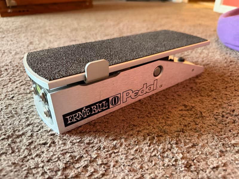 Ernie Ball P0-6165 500K Stereo Volume/Pan Pedal 2010s - Silver image 1