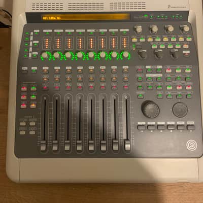 Digidesign Digi 003 Console Firewire Audio Interface with Control Surface 2000s - Grey image 2
