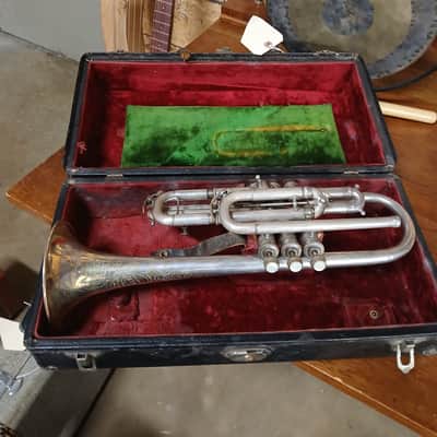 York Perfect tone cornet image 1