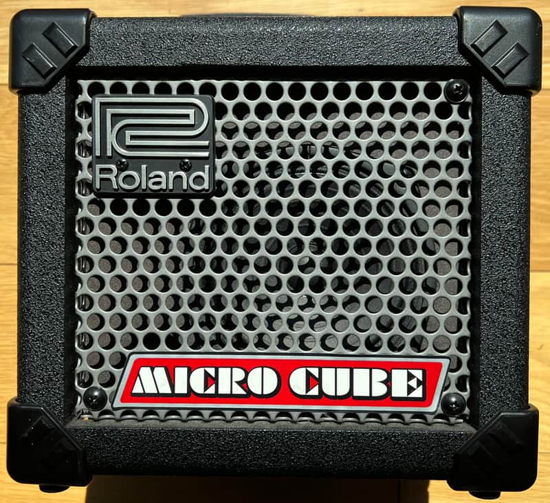 Roland Micro Cube 2-Watt 1x5" Guitar Combo 2004 - 2014 - Black image 1