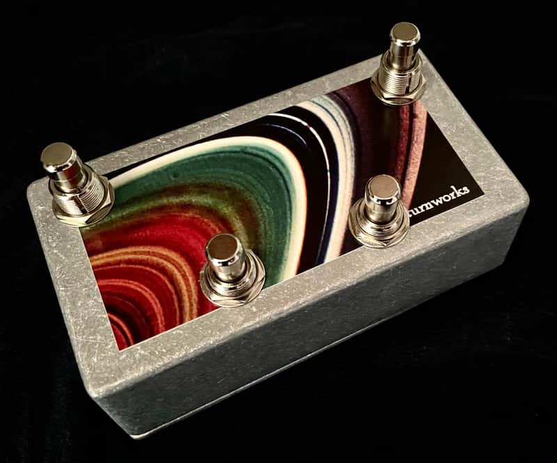 Saturnworks Soft Touch Normally Open or Normally Closed Momentary Double Double Switch + TRS Jacks for Boss, Line 6, EHX, & More - Handcrafted in California image 1