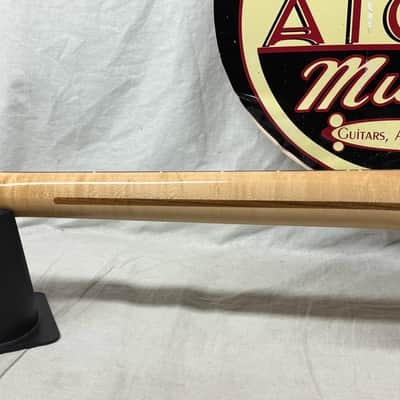 Fender Custom Shop American Classic Telecaster Guitar with Case - 3-Color Sunburst / Rosewood fingerboard image 10