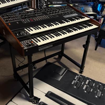 SERVICED & RESTORED Dual Manual PROPHET 10 Rev3 w/ORIGINAL OWNERS MANUAL, MIDI, Foot switch pedals, Road case, & Specs sheet - Sequential Circuits SCI image 4