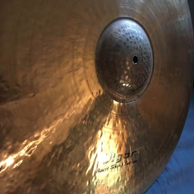 Amedia Vigor Rock Shiny 22 inch ride image 3