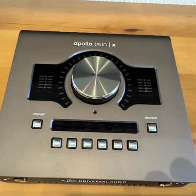 Universal Audio Apollo Twin X DUO Heritage Edition Thunderbolt 3 Audio Interface 2020 - Present - Gray image 2
