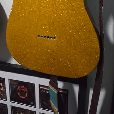 Fender Classic Player Baja Telecaster - Custom Shop FSR in Vegas Gold Sparkle! image 9