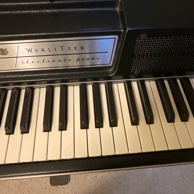 Wurlitzer 200A Vintage Electric Piano - Excellent Original Condition image 8