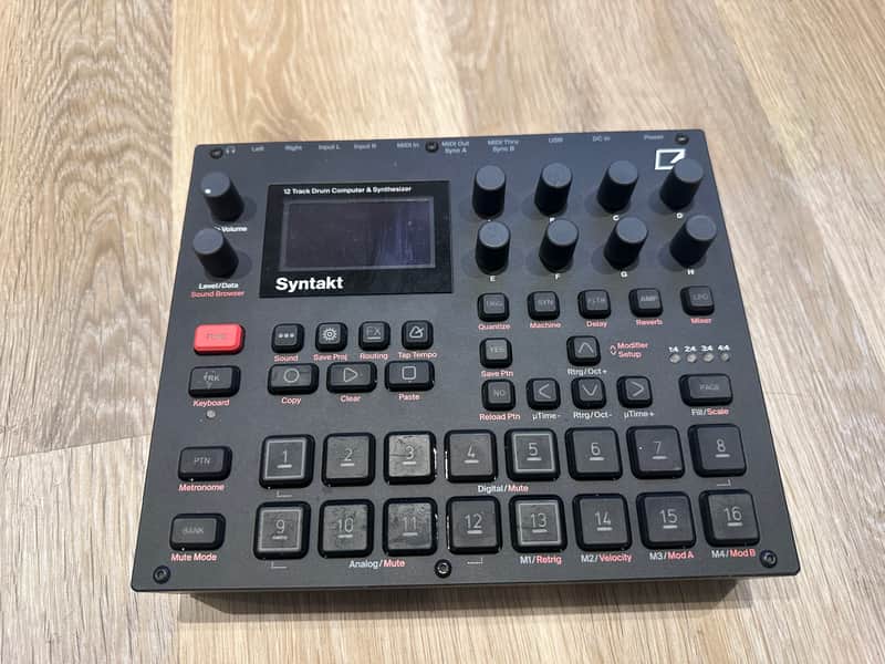 Elektron Syntakt 12 Track Drum Computer & Synthesizer 2022- Present - Black image 1