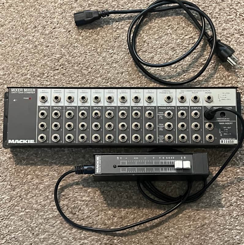 Mackie Mixer Mixer unity gain combiner w remote master image 1
