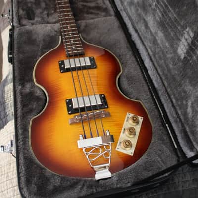 Epiphone Viola Bass with Epiphone Hard case - Vintage Sunburst image 2