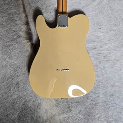 Fender Vintera II '50s Nocaster with Maple Fretboard 2023 - 2026 - Blackguard Blonde image 3