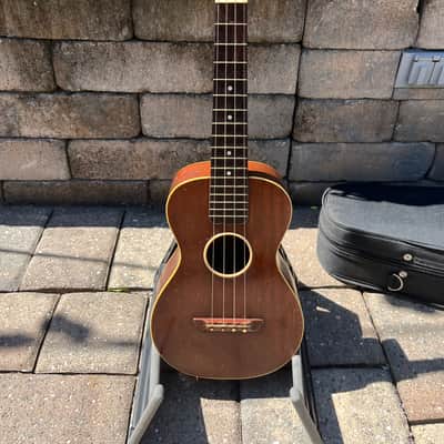Vintage 1930’s Washburn Concert Ukulele made by Lyon & Healy Washburn image 1