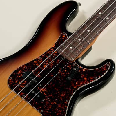 FENDER USA American Vintage '62 Precision Bass 3-Color Sunburst [V112689] (06/08) image 8