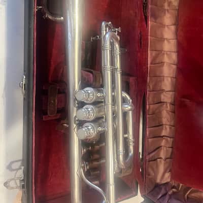 HN White King Silver Cornet +attachments image 4