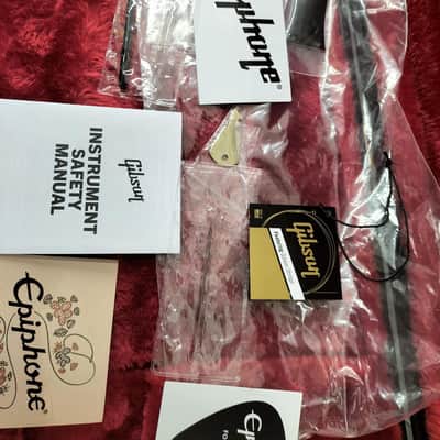 Epiphone Electric Bass Mike Dirnt Grabber G-3 - Vintage Style image 11