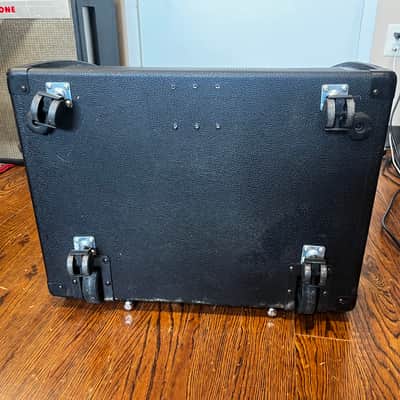 Peavey KB 5 4 channel stereo keyboard amplifier image 10