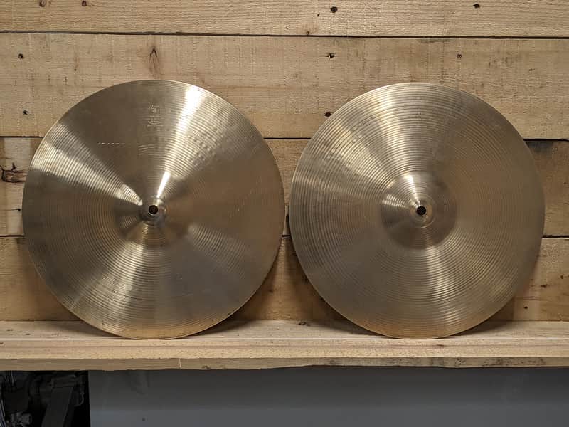 Zildjian  14" Canadian Hollow Logo New Beat Hi-Hat Cymbals (Pair) 1970s image 1