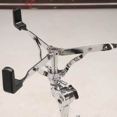 Pearl Double Braced Medium Duty Snare Drum Stand image 2