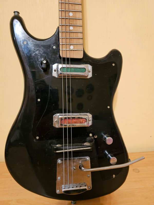 Krunk-50 Krunk Electric Guitar USSR Soviet Vintage image 1