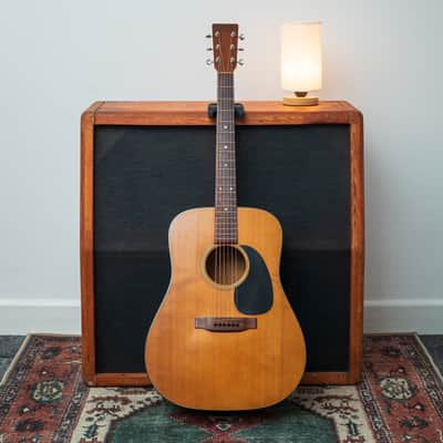 Martin D-18 1976 - Natural image 1