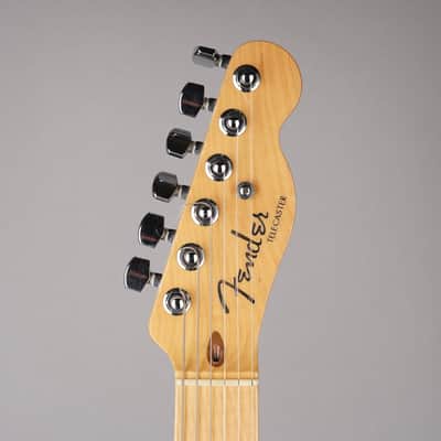 Fender American Deluxe Telecaster - 2005 - Cherry Sunburst image 3
