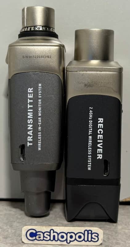 Xvive U3 U4 Wireless Microphone System Receiver & Transmitter 2010s - Black image 1