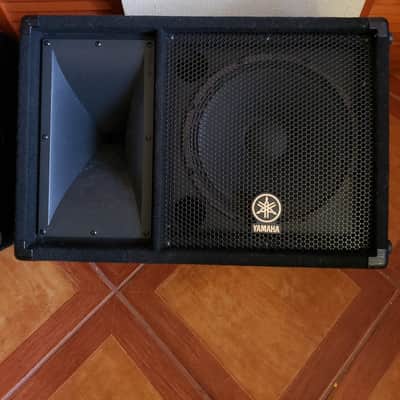Yamaha SM12V 350W 12-inch Club V Series Floor Monitor (Pair) image 7