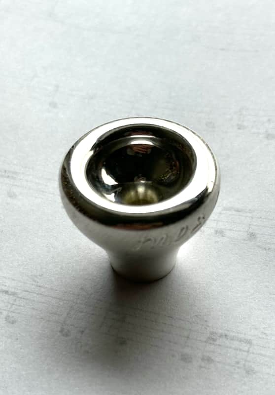 AR Resonance MLE 40 Trumpet Mouthpiece Top - Silver image 1