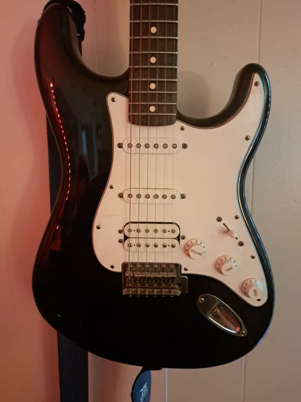 Fender Standard HSS Stratocaster with Maple Fretboard 2006 - 2017 - Black image 1
