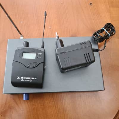 Sennheiser 🎧🎤 Sennheiser SR 300 IEM G2 Stereo Transmitter + EK 300 IEM G2 Bodypack Receiver | Clean & Ready | Professional IEM System image 13