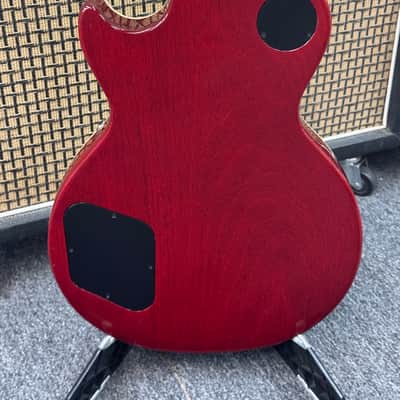 Gibson Les Paul Classic 2022 Bare Knuckle Cold Sweat Pickups - Translucent Cherry image 11