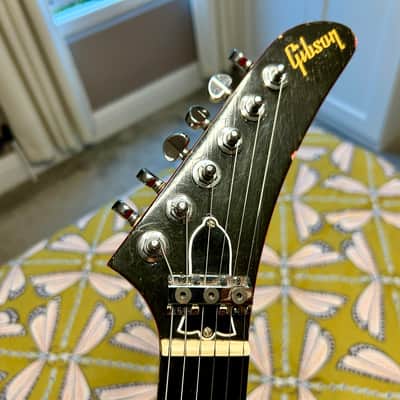 Gibson USA Explorer 1984 with factory Kahler Tremolo Bridge - Ferrari Red image 16