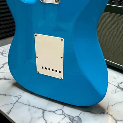 Squier Stratocaster MIJ Made in Japan Daphne Blue 1993–94 Rosewood Fingerboard image 8