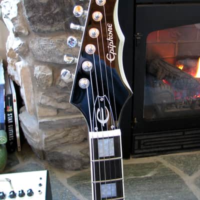 Epiphone Limited Edition Wilshire Pro, TV Silver Custom Shop (Rare) in Hard Case image 3