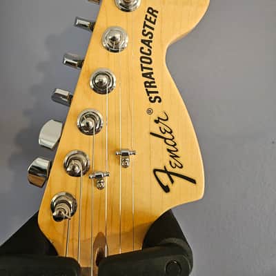 Fender American Special Stratocaster 2017 - Olympic White image 5