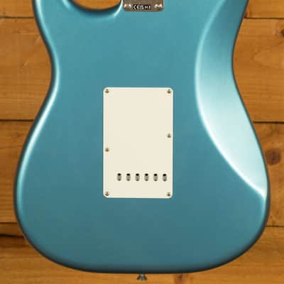 Fender Limited Edition Vintera II Road Worn '60s Stratocaster - Rosewood - Lake Placid Blue image 2