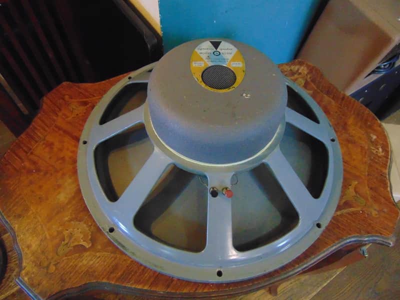 JBL D130 F GUITAR SPEAKER-SHOWMAN / VIBROVER 60'S image 1