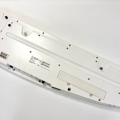 Roland AX-Synth 49-Key Shoulder Synthesizer White image 13