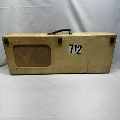 Vintage 1960s Montgomery Ward Airline Model 7214 In-Case Guitar Amplifier Metal/Wood Sticker Fully Restored image 2
