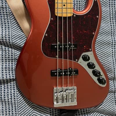 Fender Player Plus Jazz Bass Aged Candy Apple Red, Maple Fingerboard image 2