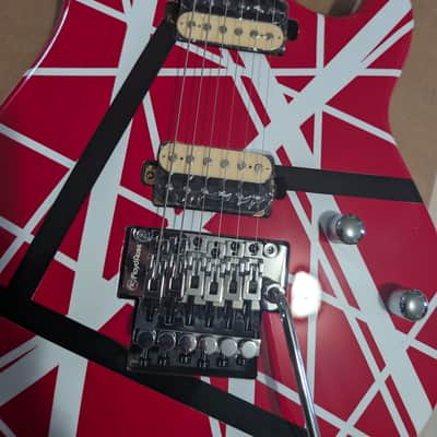 Firefly FFMN Music Man EVH striped model image 3