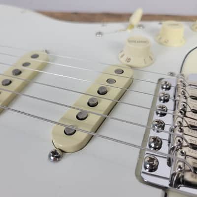 2025 Fender American Vintage II 1973 Stratocaster - Olympic White With OHSC image 13