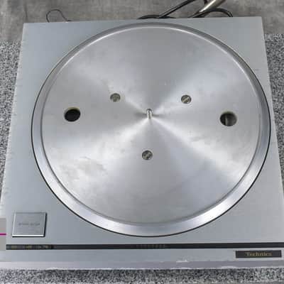 Technics SP-10 MK2A Direct Drive Turntable w/ SH-10E Power Unit in Good Condition image 17