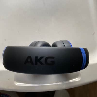 Samsung AKG Y500 Wireless Headphones image 8
