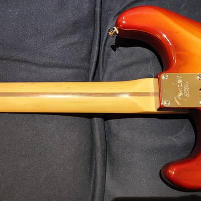 2011 Fender American Standard Stratocaster with Rosewood Fretboard - Sienna Sunburst image 15
