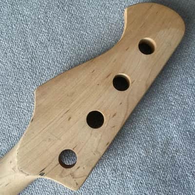 20 Frets Rosewood Fingerboard 4 String Jazz Bass Style Maple Neck image 8