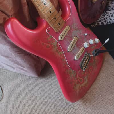 Fender Stratocaster 1985 made in Japan. All original. Paisley Pink. The Pink Panther. image 8