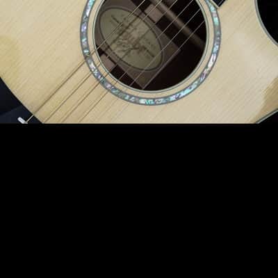 Taylor Custom Madagascar Rosewood Grand Symphony Spruce Top 2011 GS 2011 image 8
