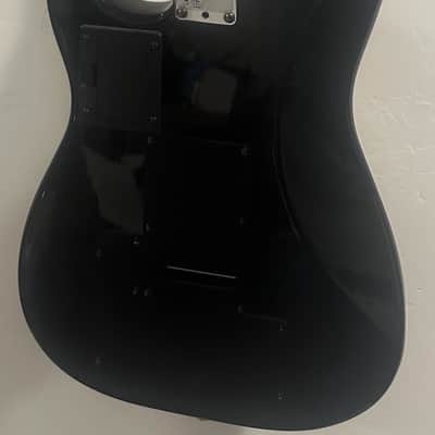 Fender American Series VG Stratocaster with Rosewood Fretboard 03/2007 - Black with hard Fender case image 8